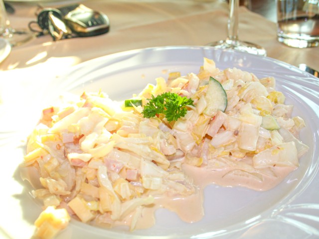 チコリのきざみサラダ