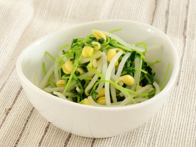 大豆もやしと豆苗の白だし和え