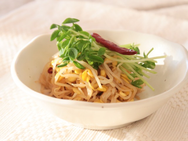 豆苗と子大豆もやし芽ぐみのきんぴら