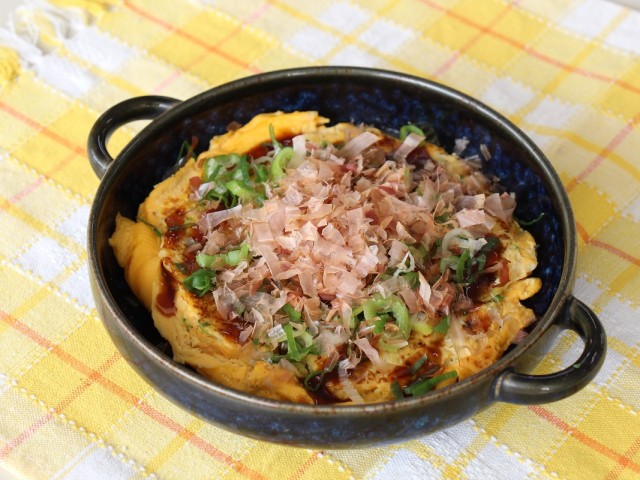 野菜たっぷりお好み焼き風卵焼き