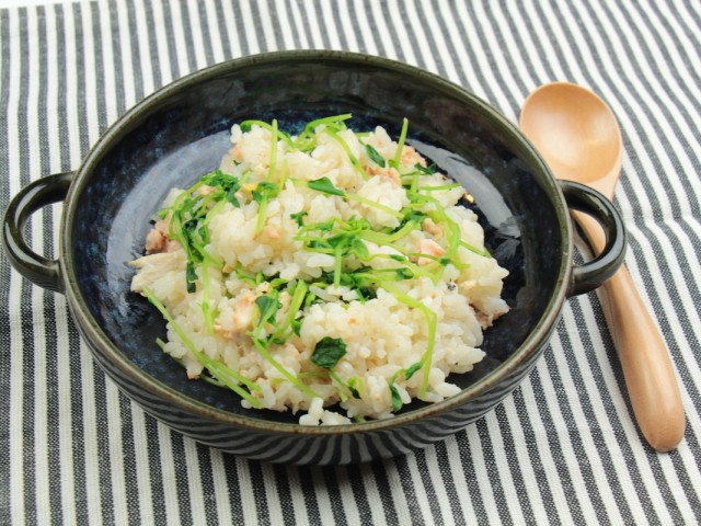 豆苗と鮭のクリーミー和風リゾット