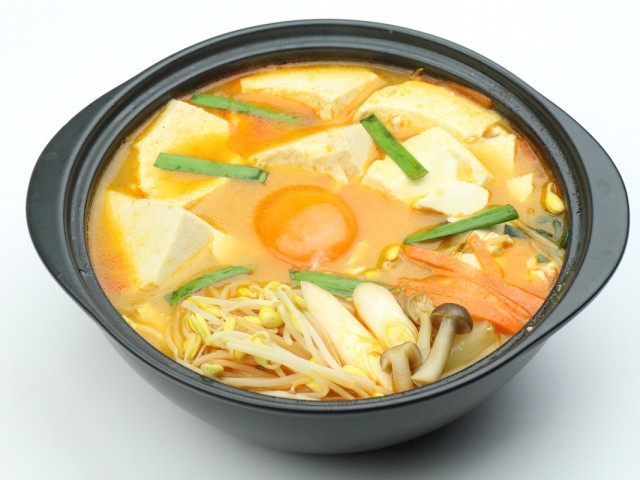 野菜たっぷりスンドゥブチゲ