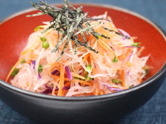 梅と大根のさっぱりサラダ