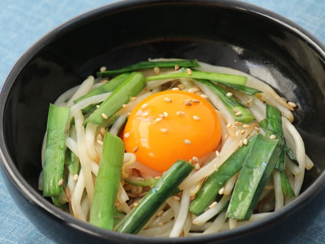 にらもやしのナムル
