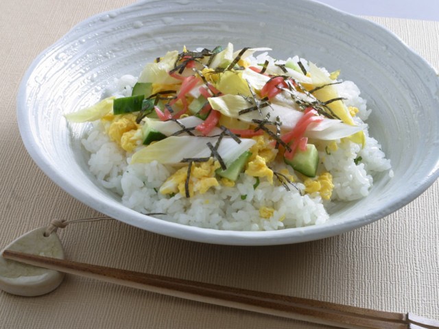 チコリでちらし寿司