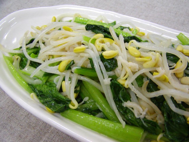 １１月は葉物野菜 サラダコスモの おいしい発芽野菜レシピ