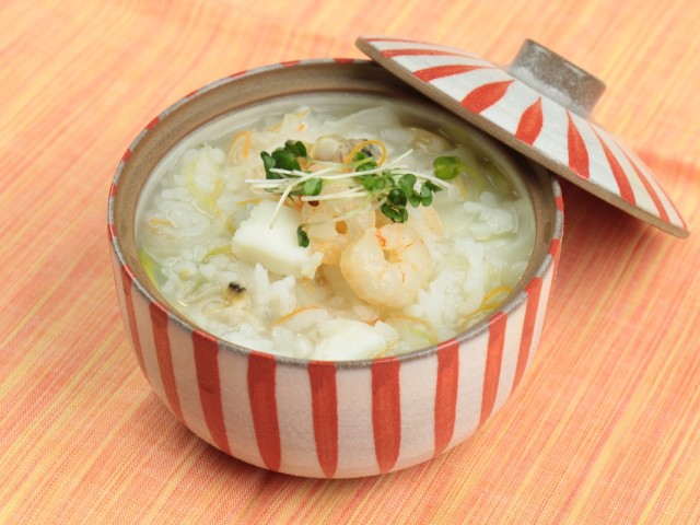 ＼おうちde海外ごはん／海鮮粥