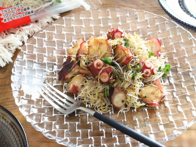 シンサラダとタコのマリネ