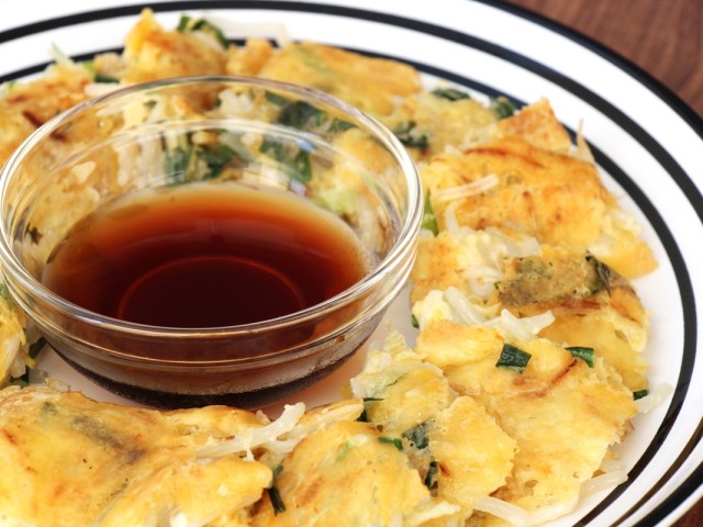 にらもやしのチーズチヂミ