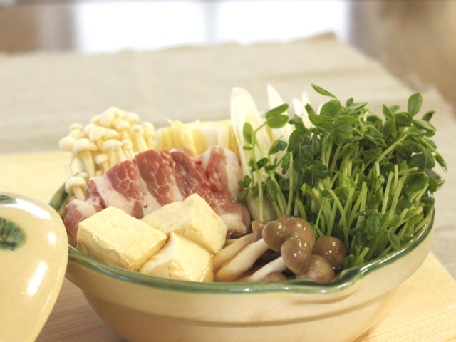 豆苗で寄せ鍋