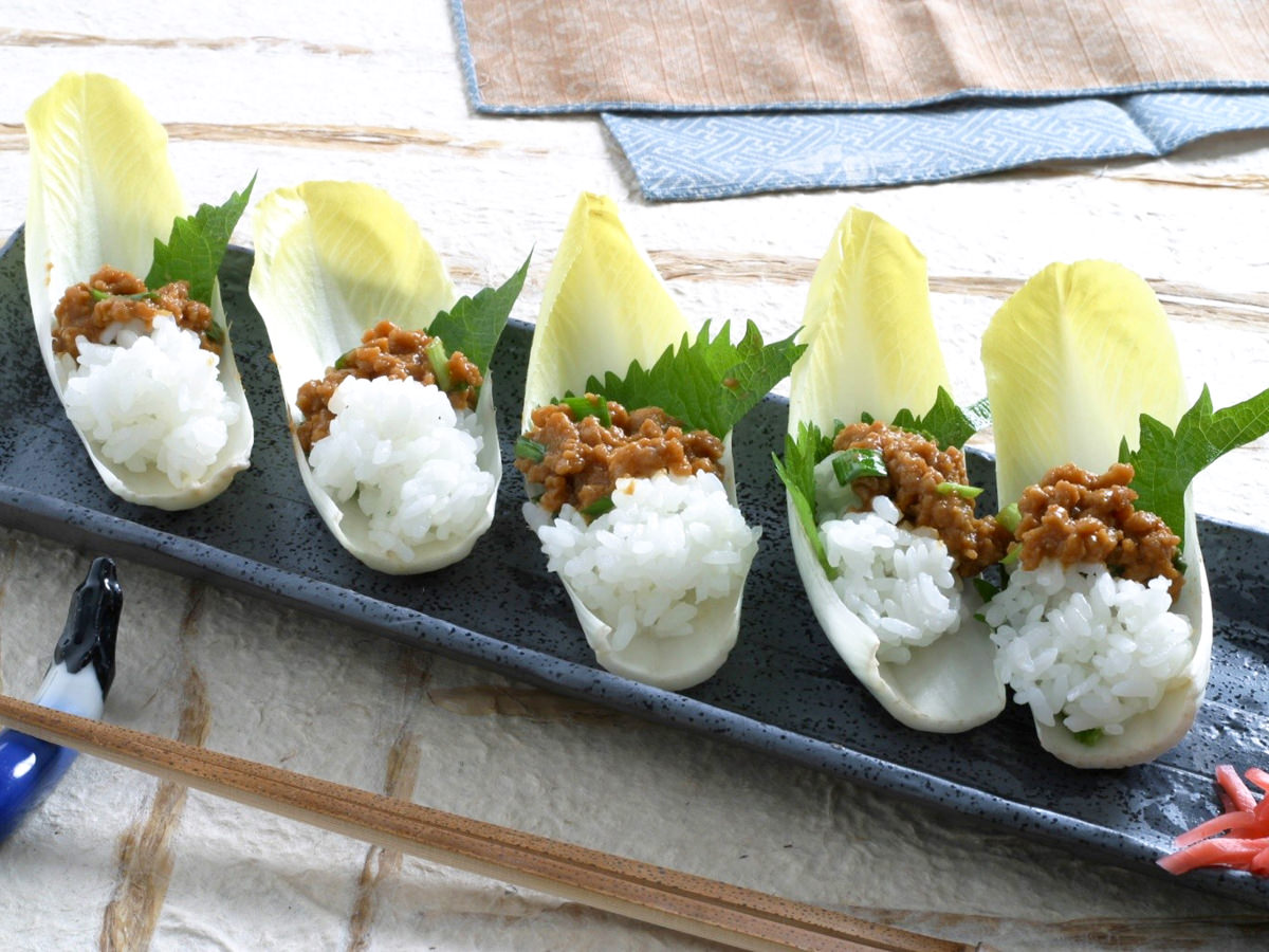 春の料理には苦味を盛れ